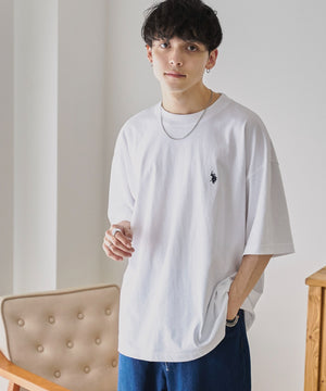 ホワイト モデル：175cm L着用