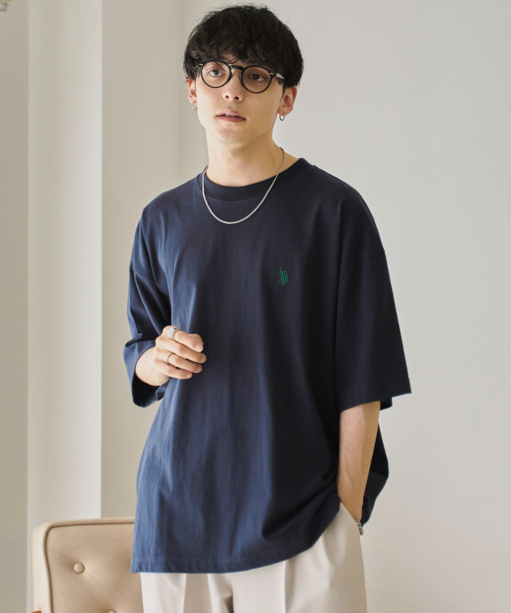 ネイビー モデル：175cm L着用