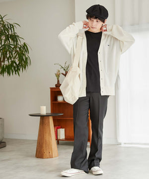 オフホワイト モデル : 175cm L着用