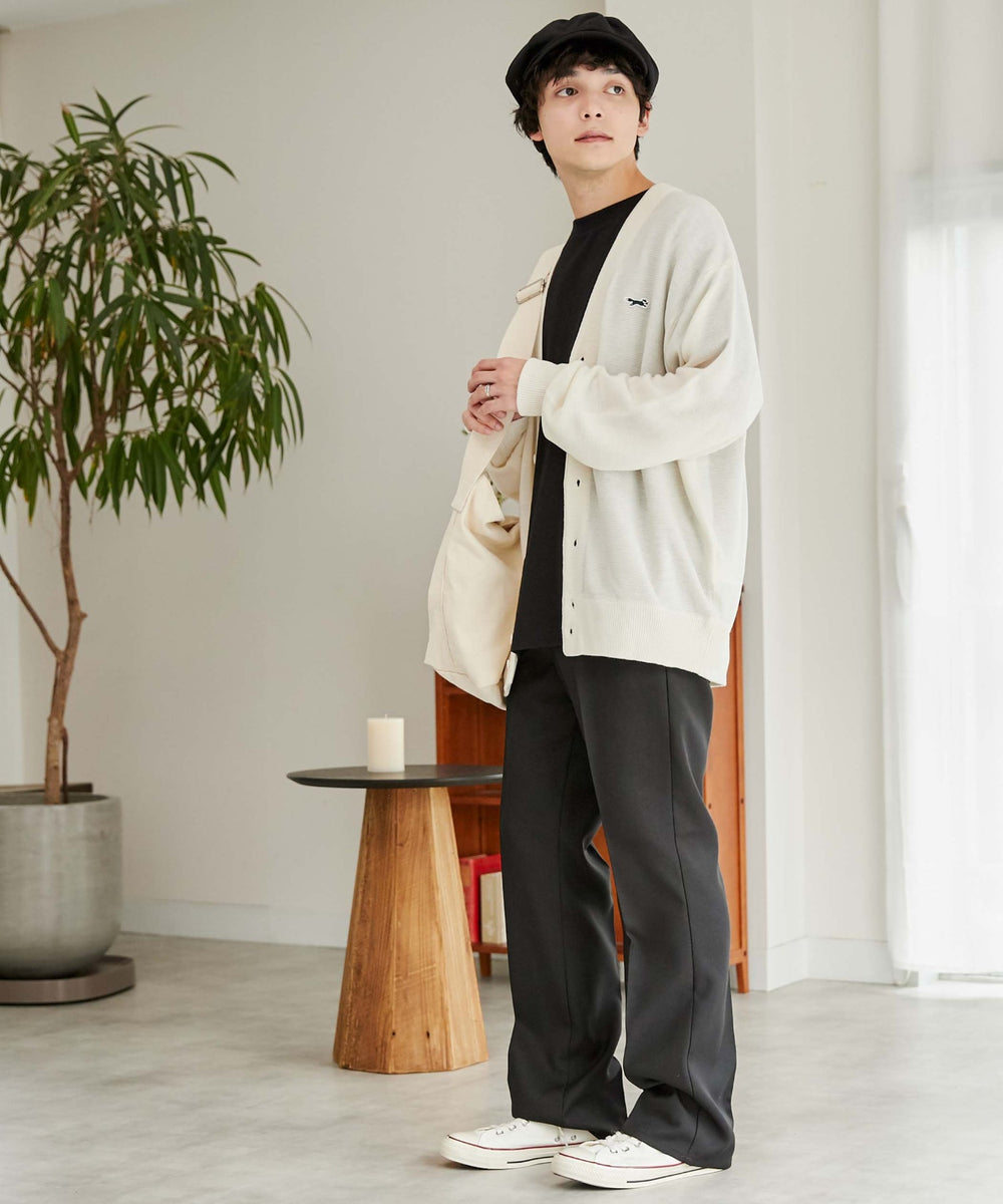 オフホワイト モデル : 175cm L着用