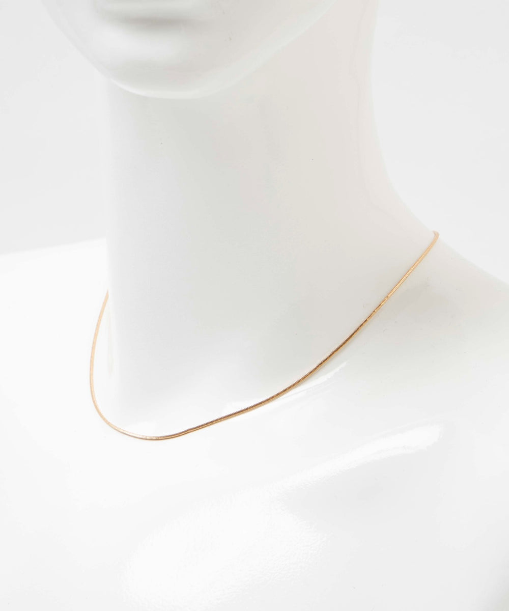 シンプルチェーンネックレス