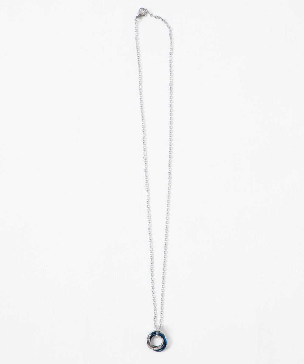 ミニトリプルリングチェーンネックレス