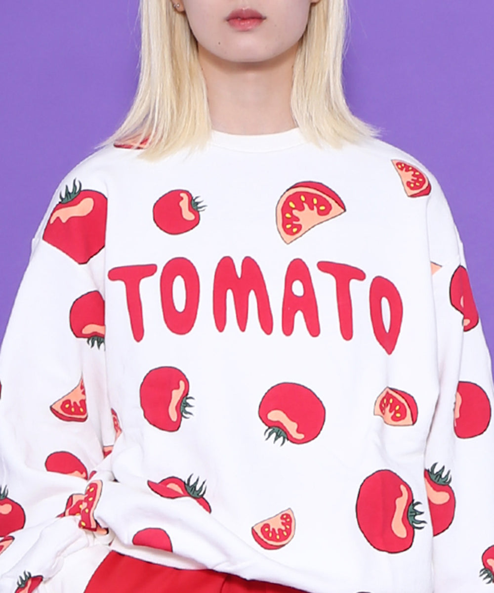 レッド(トマト) モデル：165㎝ １着用