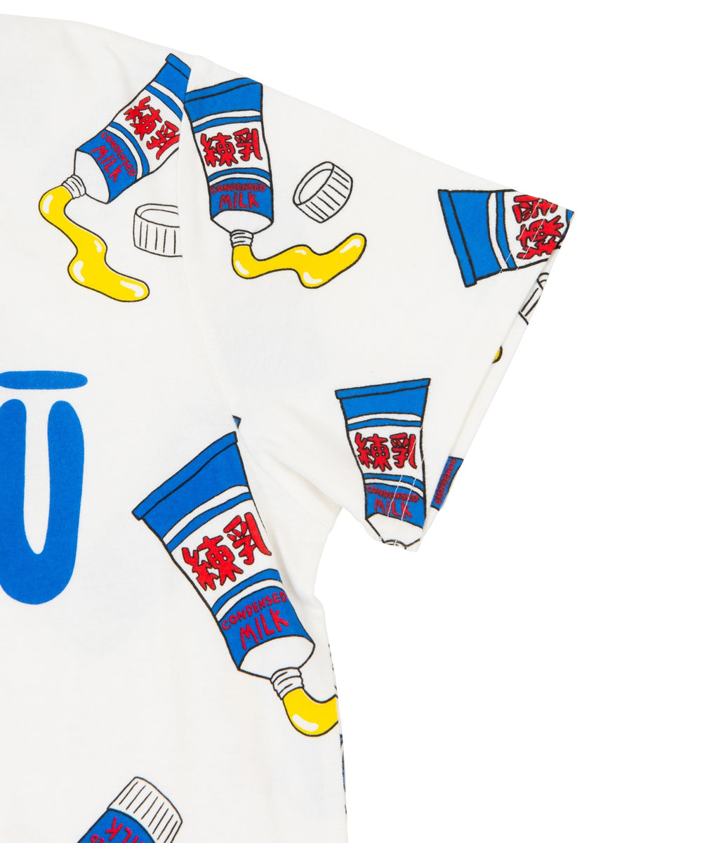 ﾌｰﾄﾞ総柄Tｼｬﾂ