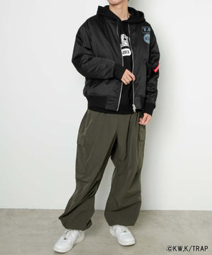 ブラック モデル：175cm L着用