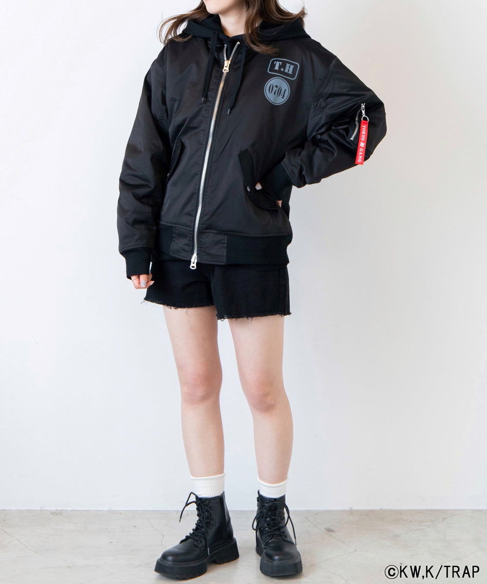 ブラック モデル：164cm L着用