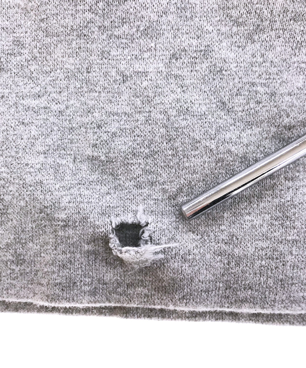 Disney Mickey ハーフZIP キャラ刺繡スウェット