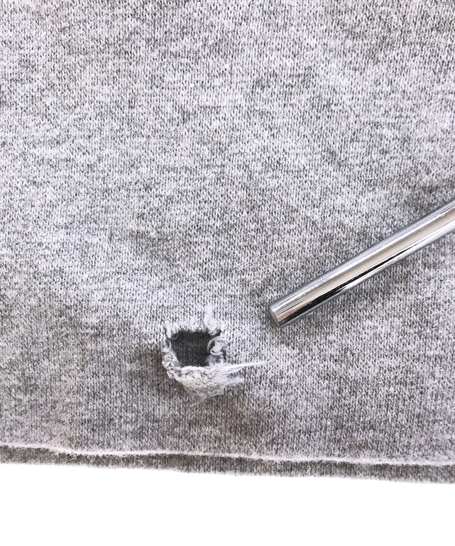 Disney Mickey ハーフZIP キャラ刺繡スウェット