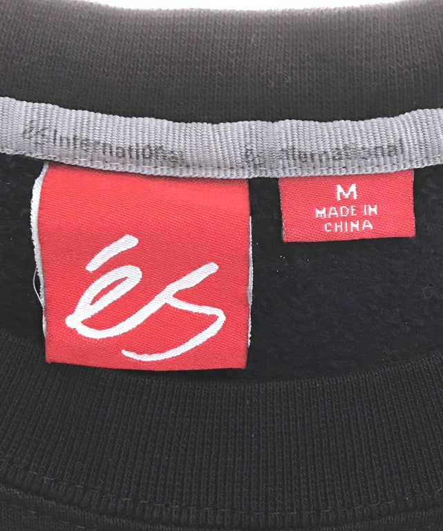 es アウトドアブランドスウェット