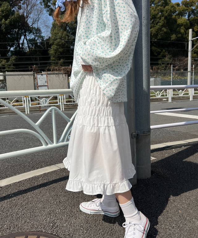 シャーリングマーメイドスカート/ホワイト モデル：165㎝ F着用