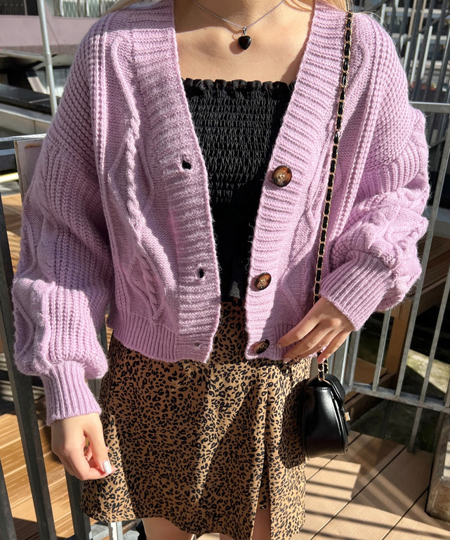 ケーブルニットカーディガン