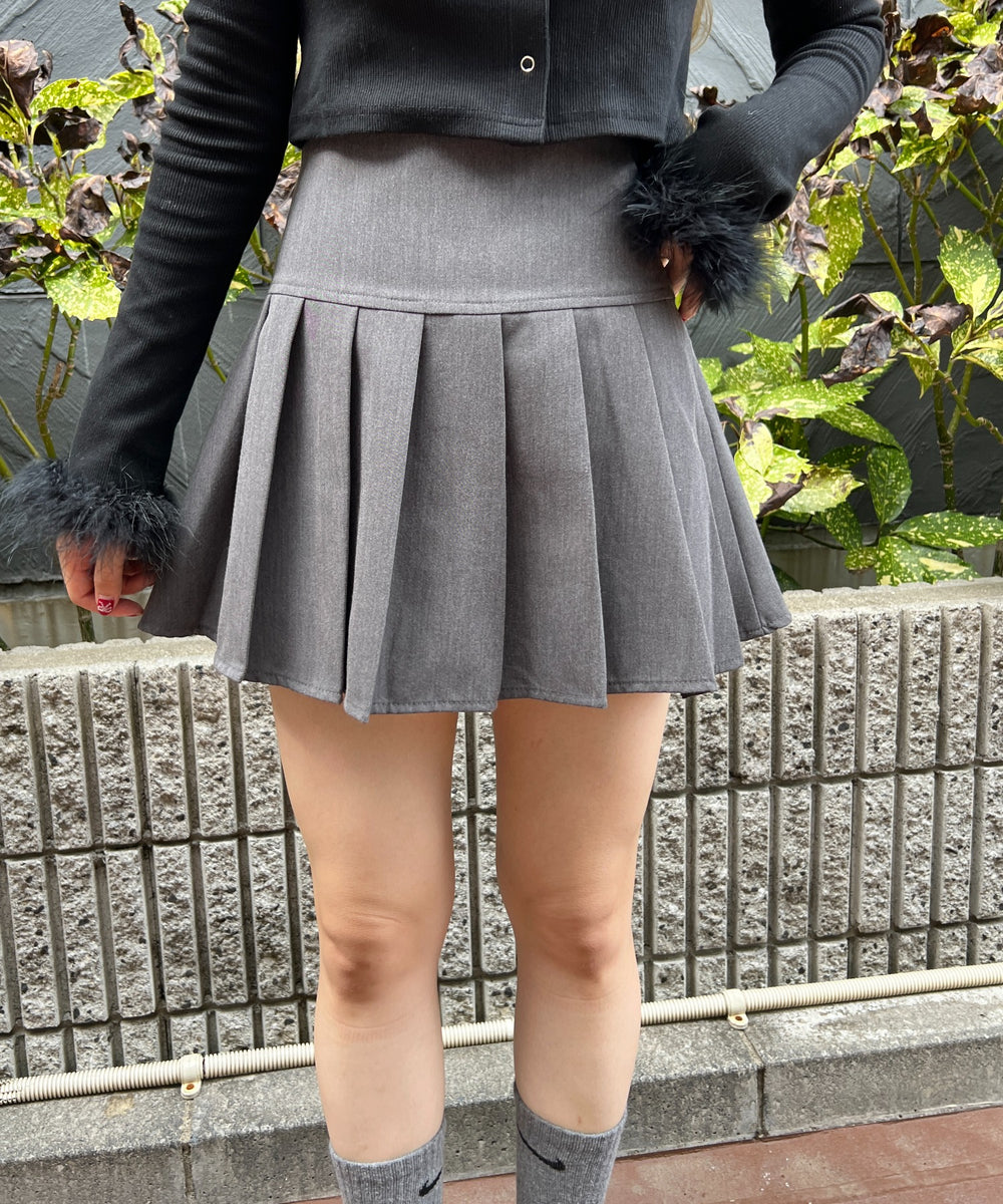 無地プリーツスカート