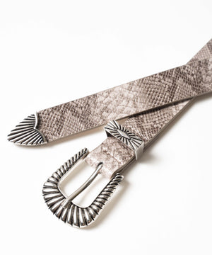 ウエスタンバックルベルト