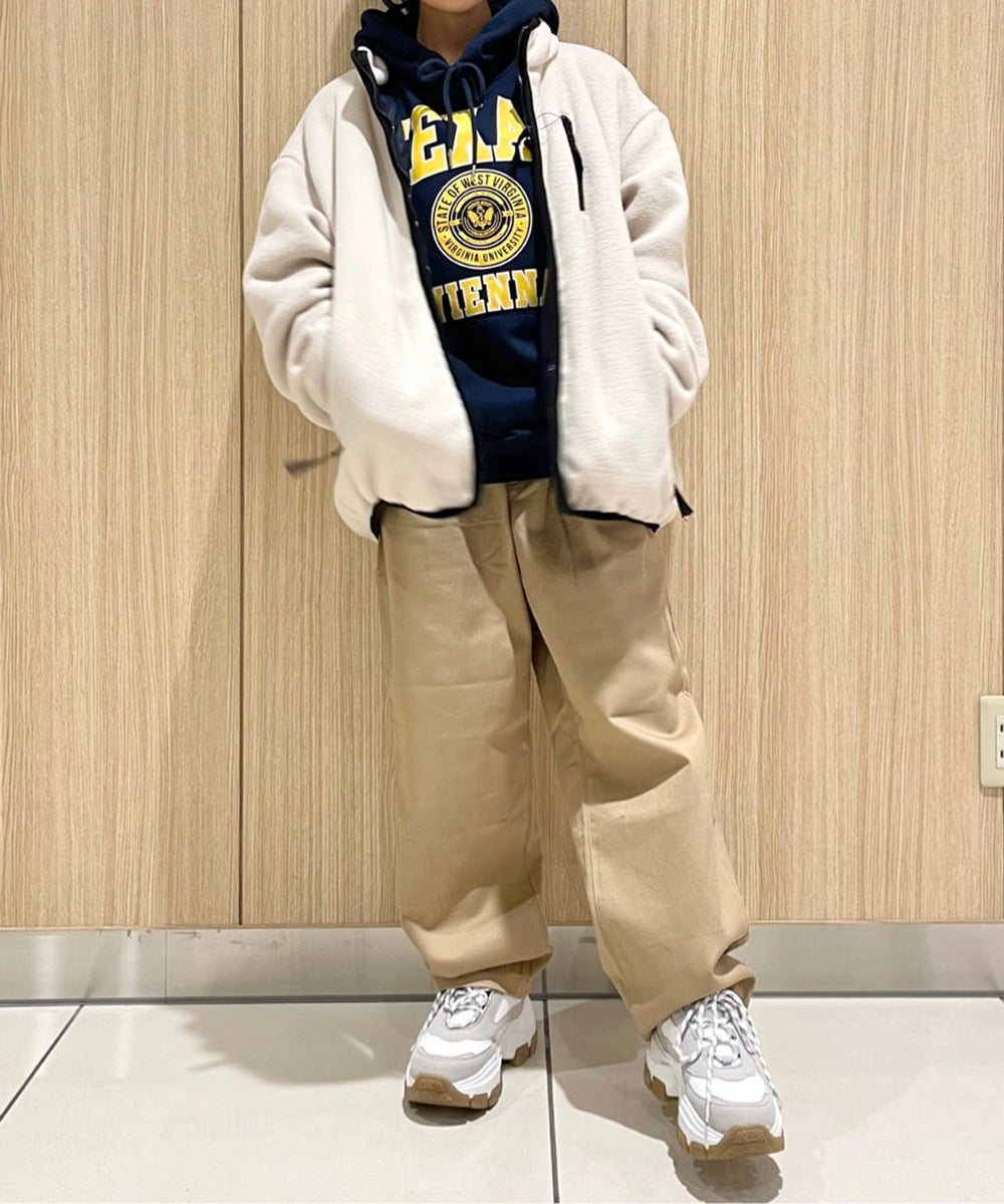 柄1 モデル：146cm S着用