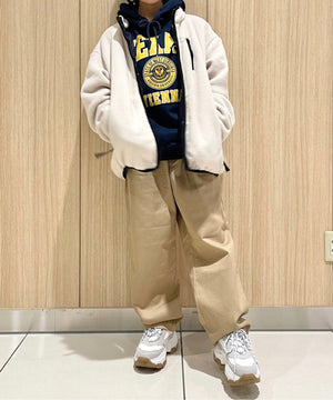 柄1 モデル：146cm S着用