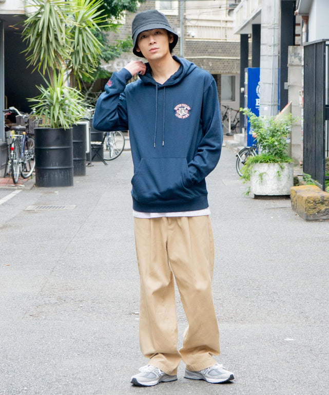 柄10 モデル：178cm L着用