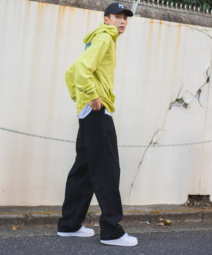 柄13 モデル：182cm L着用