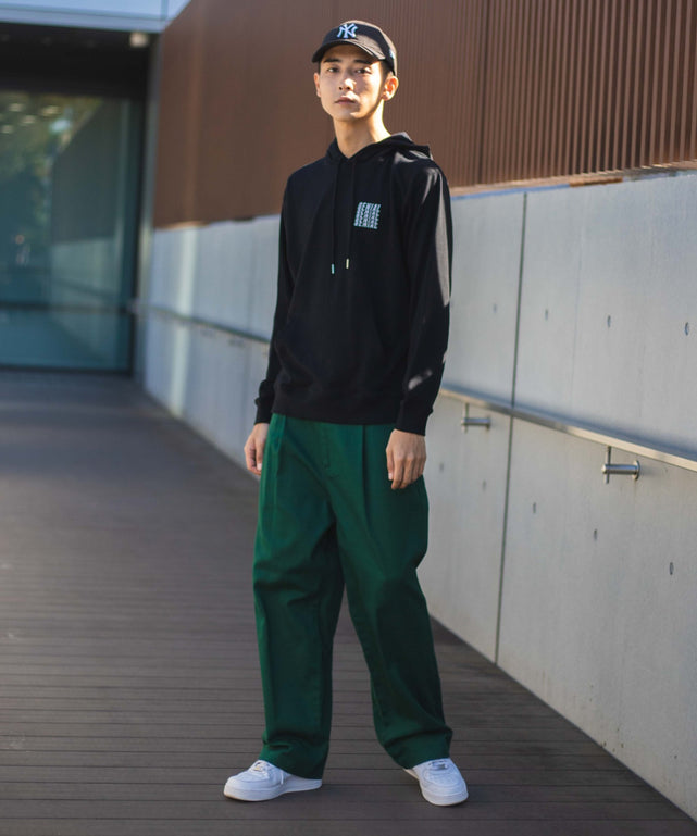 柄14 モデル：182cm L着用