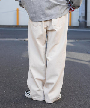 キナリ モデル：175cm L着用