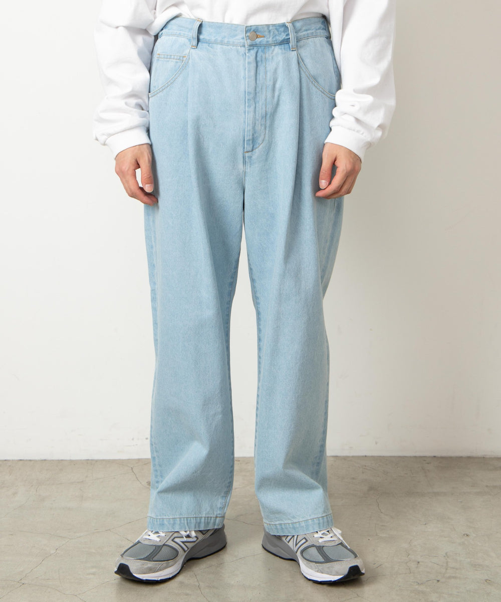 デニム淡色 モデル：175cm L着用