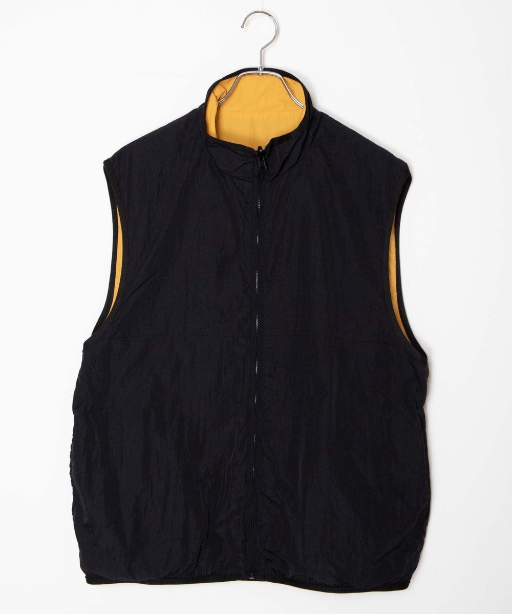 リバーシブルナイロンベスト