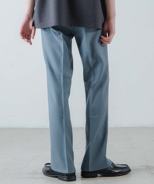 ブルー モデル：178cm L着用