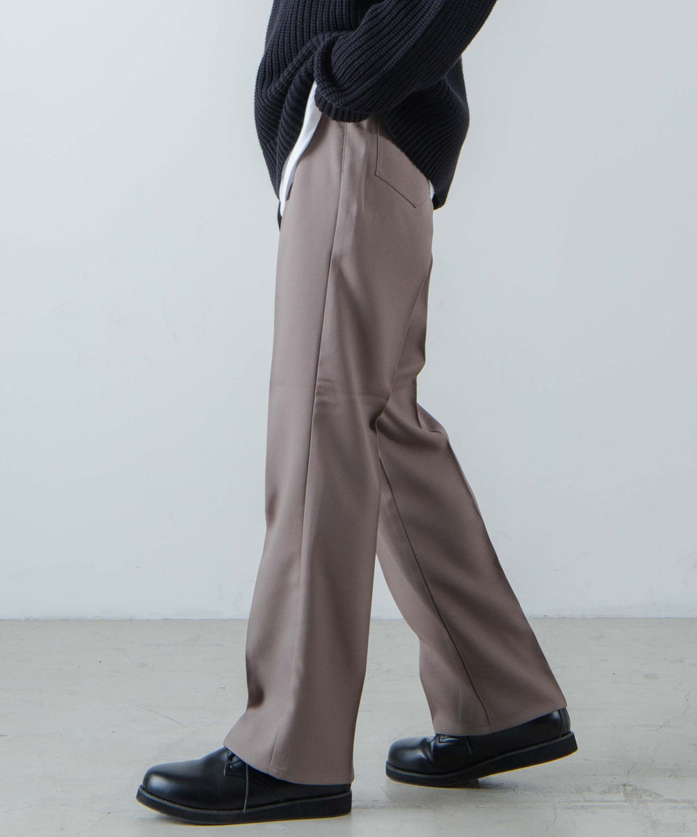 ブラウン モデル：178cm L着用