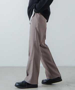 ブラウン モデル：178cm L着用