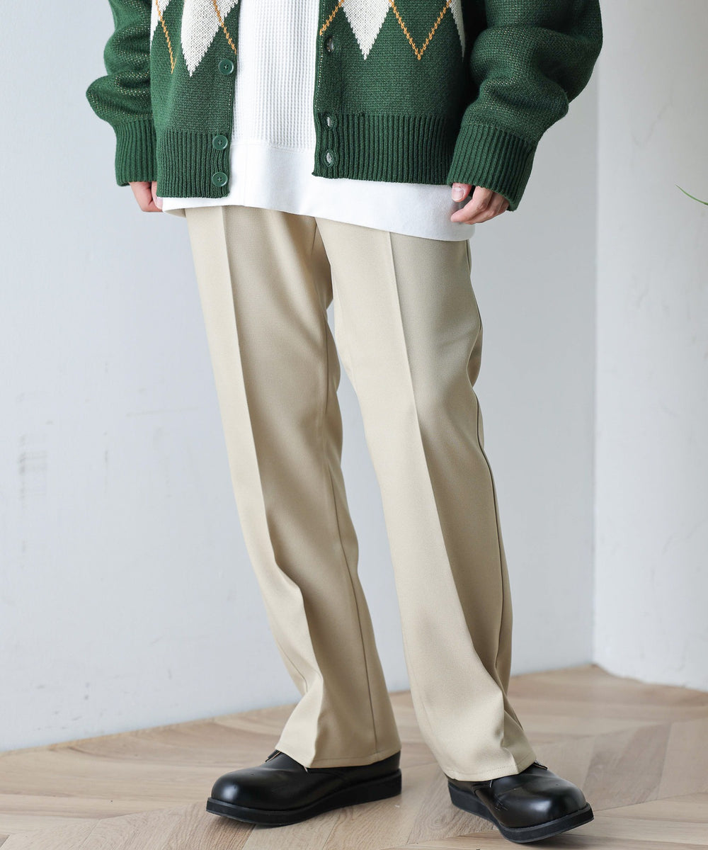 ベージュ モデル：175cm L着用