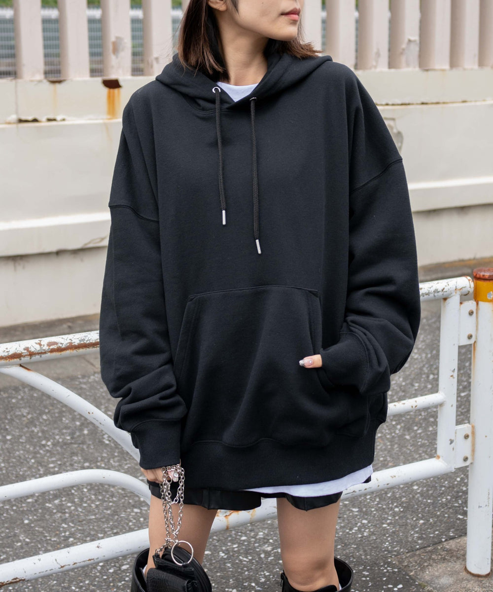 ブラック　モデル：158cm L着用