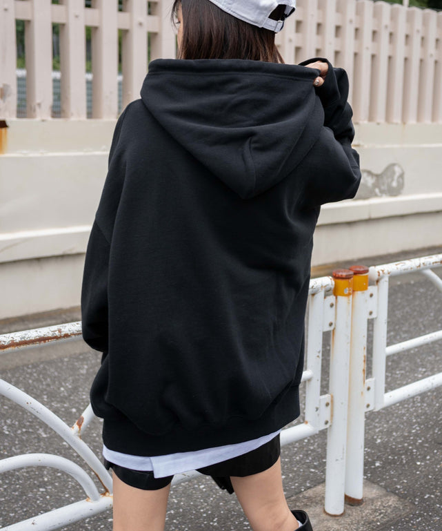 ブラック　モデル：158cm L着用