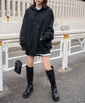 ブラック　モデル：158cm L着用