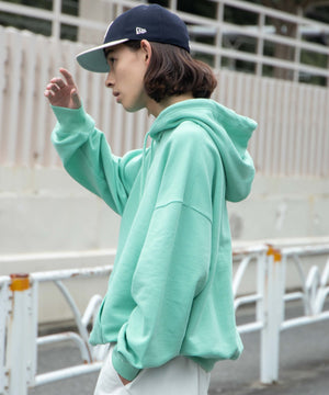 グリーンその他 モデル：174cm L着用