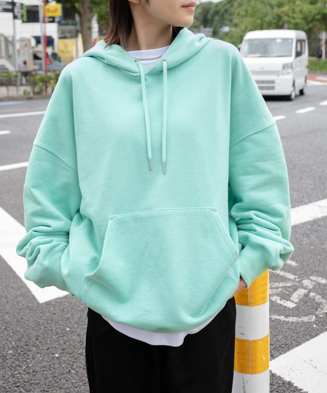 グリーンその他　モデル：158cm L着用