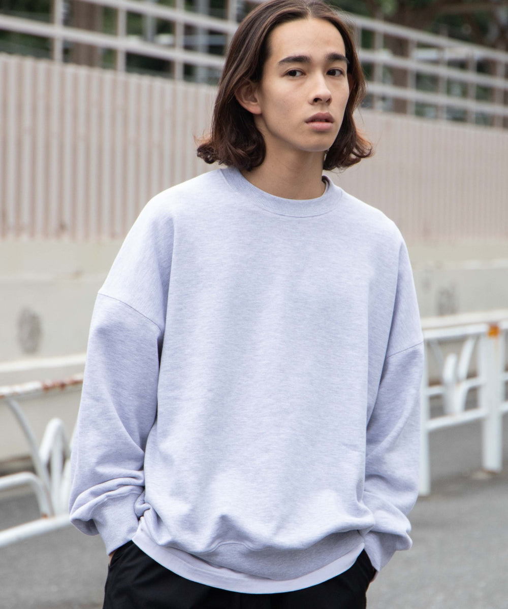 グレーその他 モデル：174cm L着用