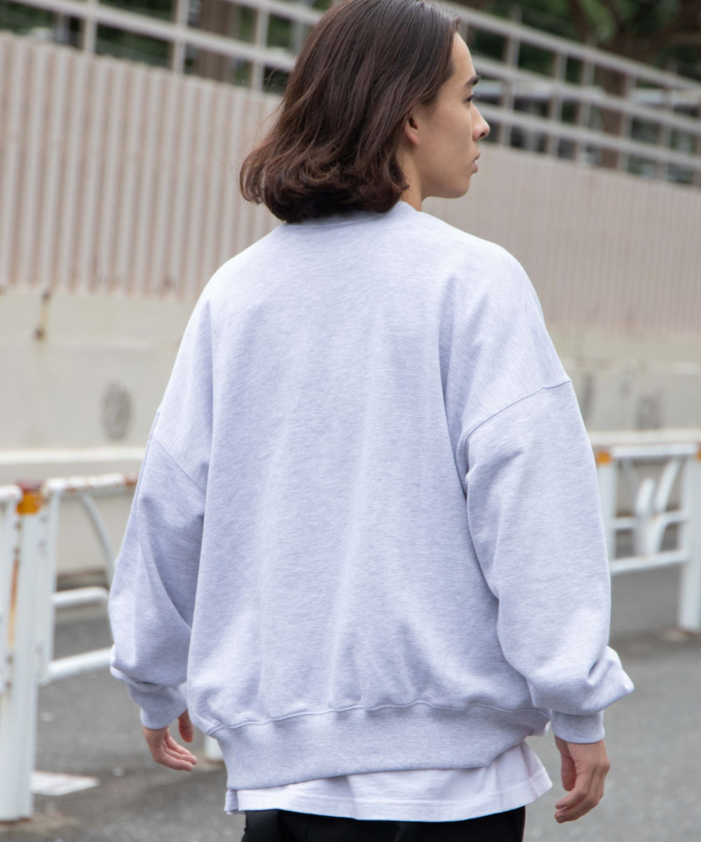 グレーその他 モデル：174cm L着用