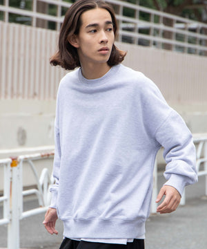 グレーその他 モデル：174cm L着用