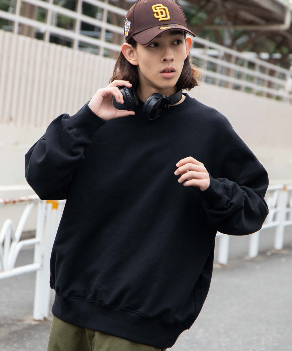 ブラック モデル：174cm L着用