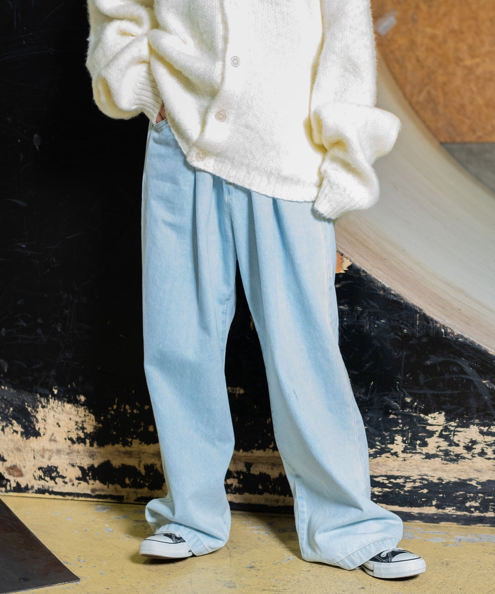 デニム淡色　モデル:154cm L着用