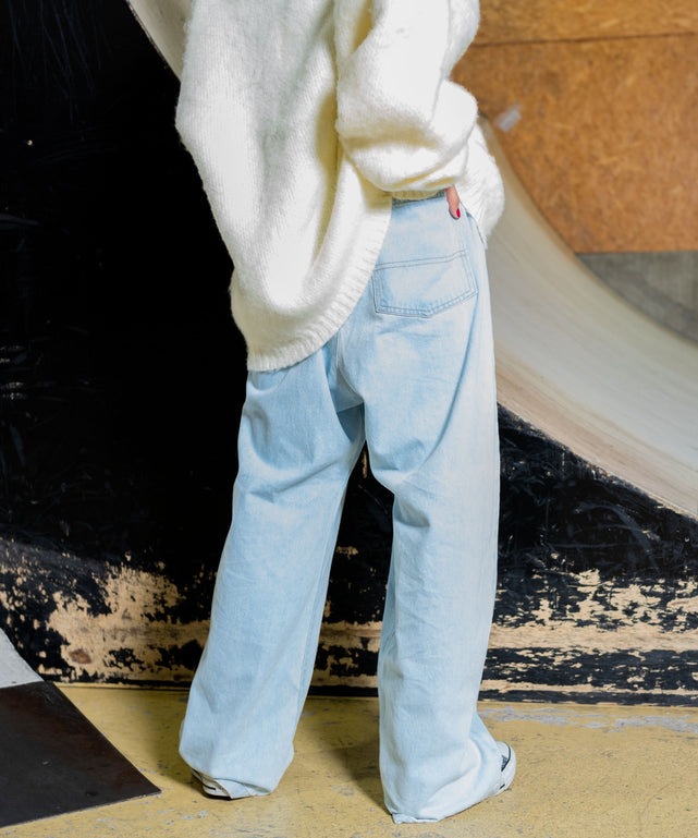 デニム淡色　モデル:154cm L着用