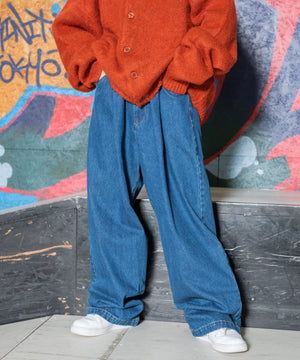 デニム中濃色　モデル:154cm L着用