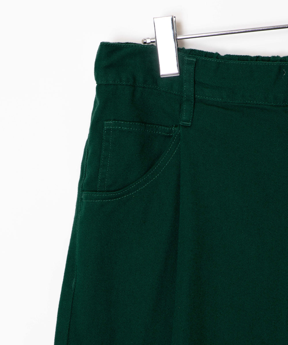 スケーターパンツ