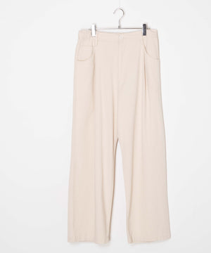 スケーターパンツ