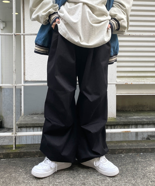 ブラック モデル : 155cm L着用