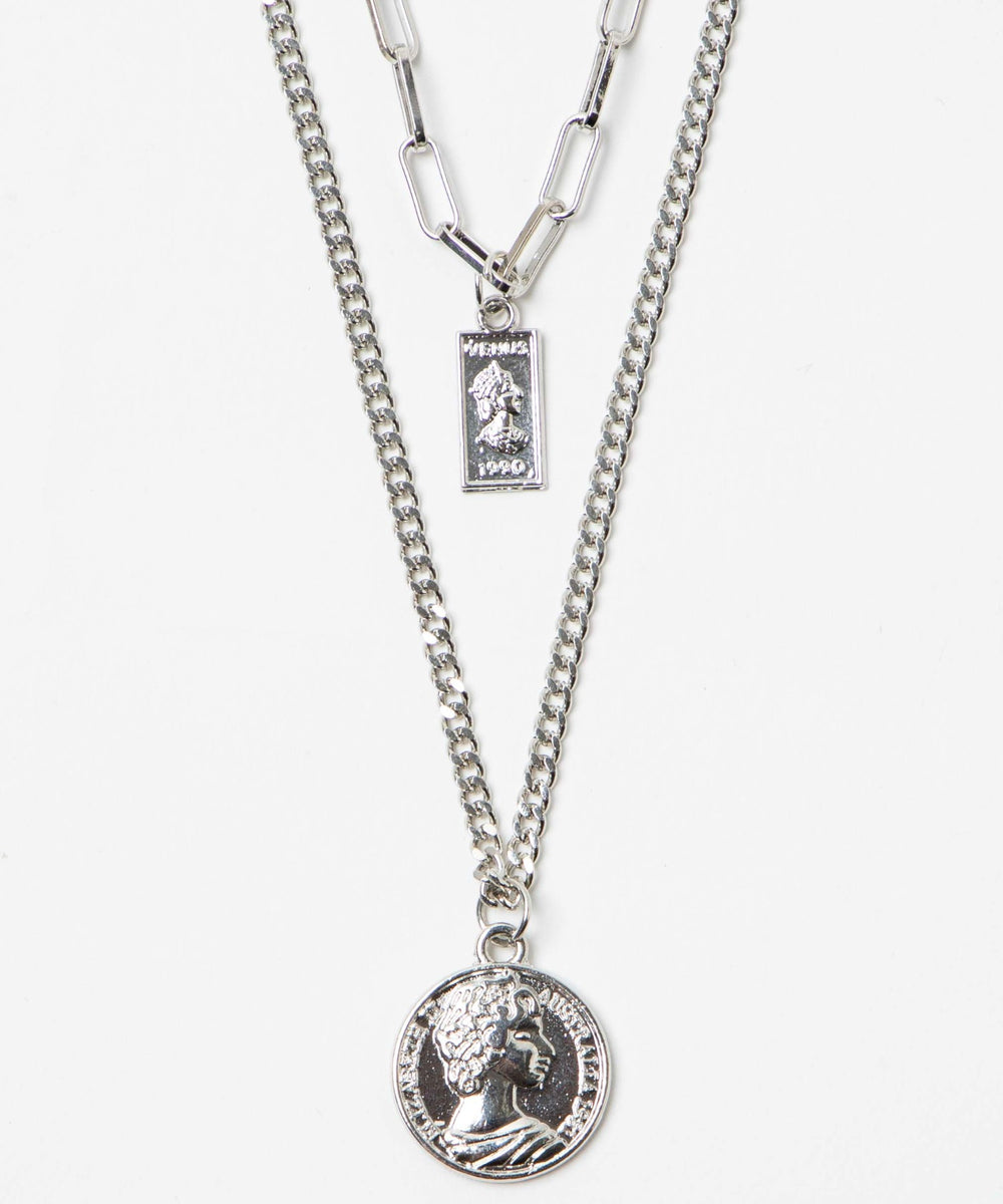 レイヤーモチーフネックレス