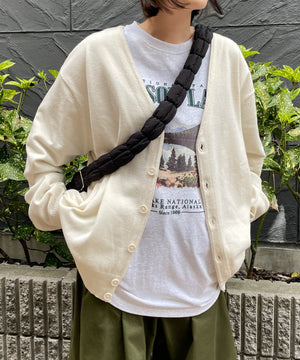 ホワイト　モデル：155cm Lサイズ着用