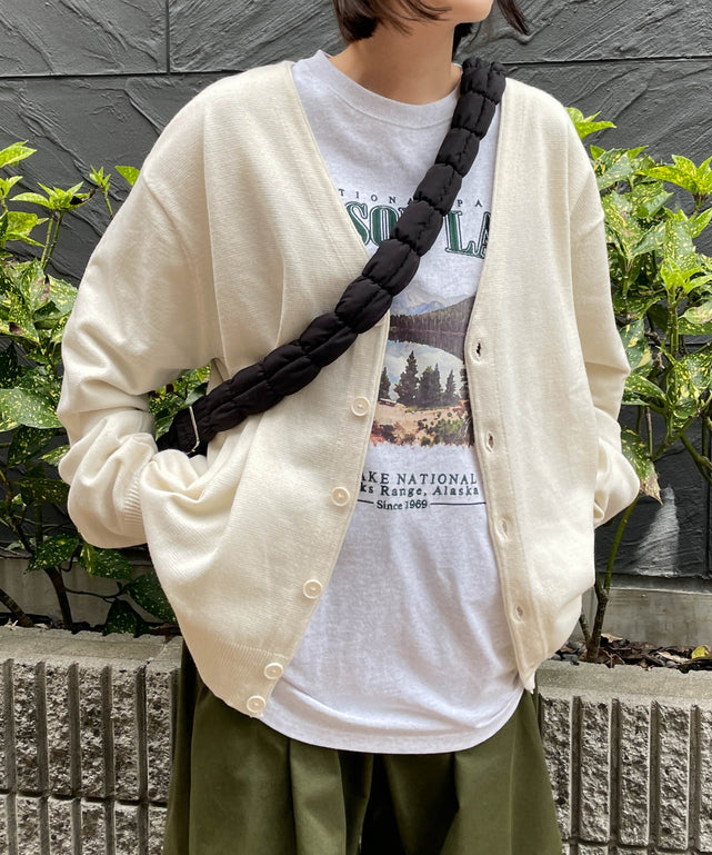 ホワイト　モデル：155cm Lサイズ着用