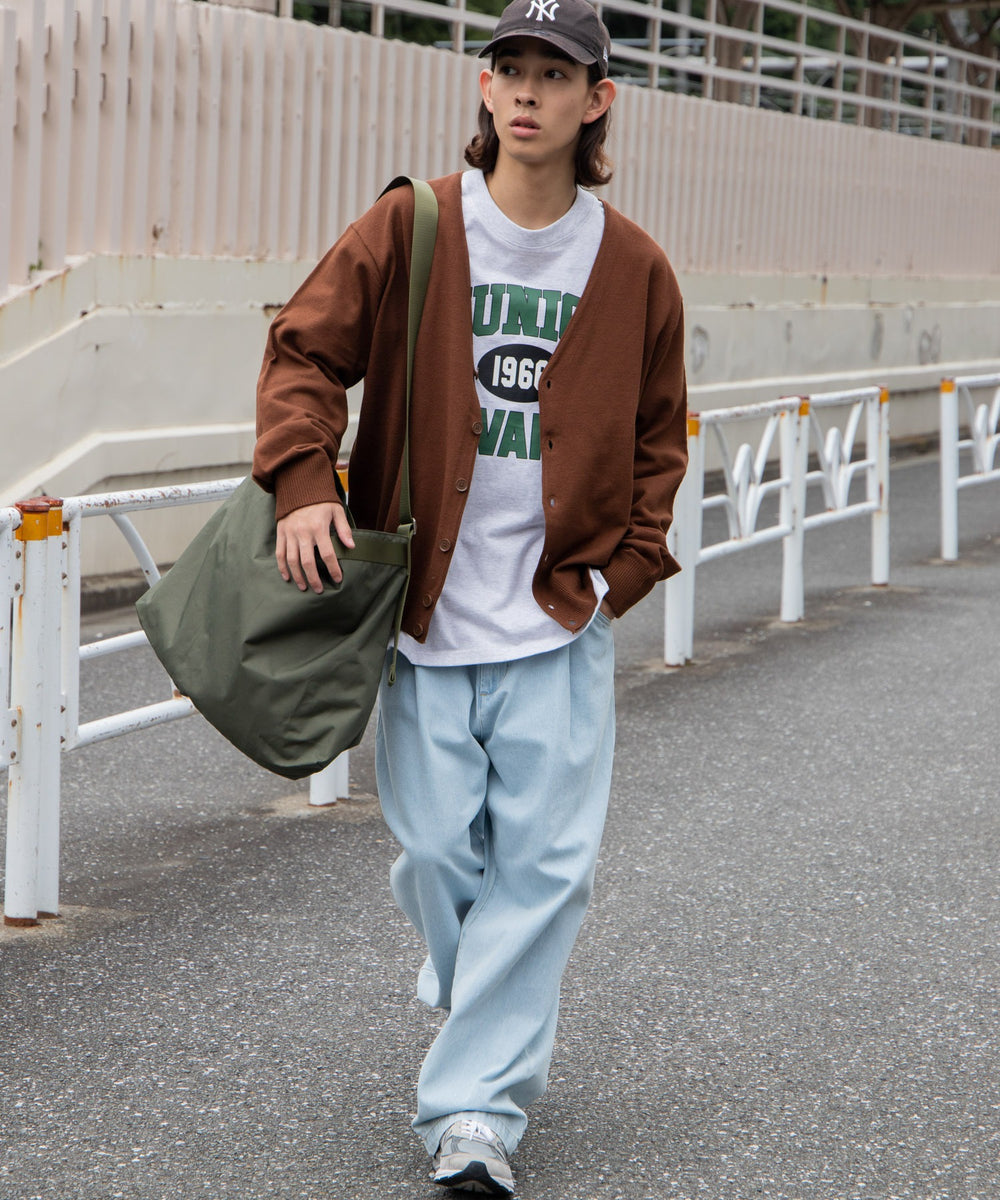 ブラウン　モデル：174cm L着用