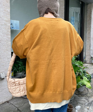 マスタード モデル：155cm L着用