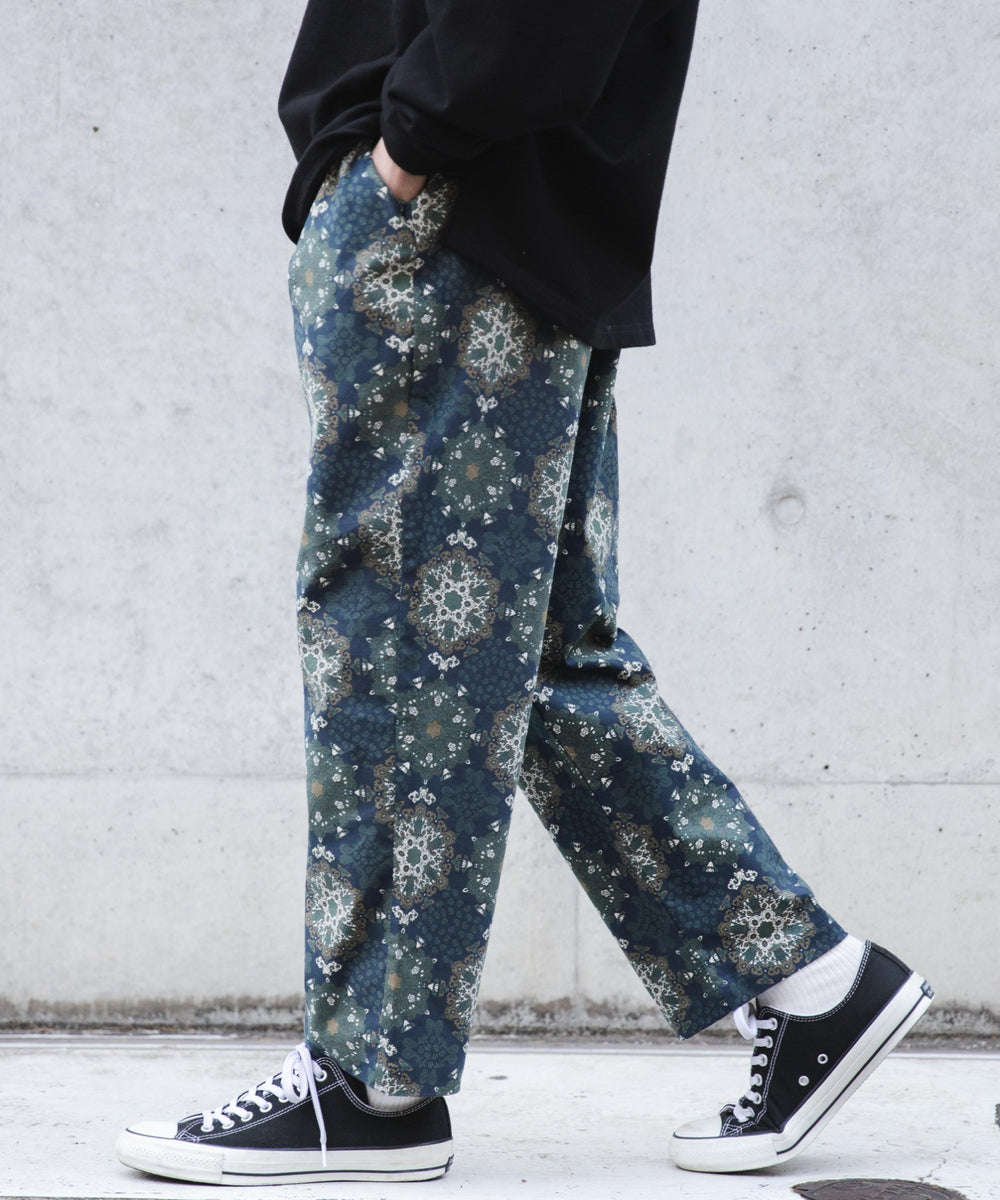 柄1 モデル：180cm L着用